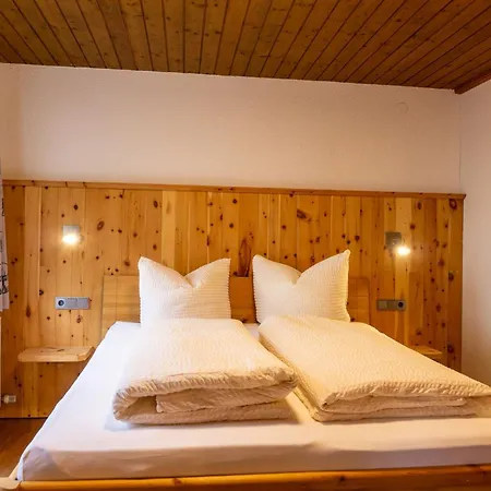 Apartman Gaestehaus Schmid *